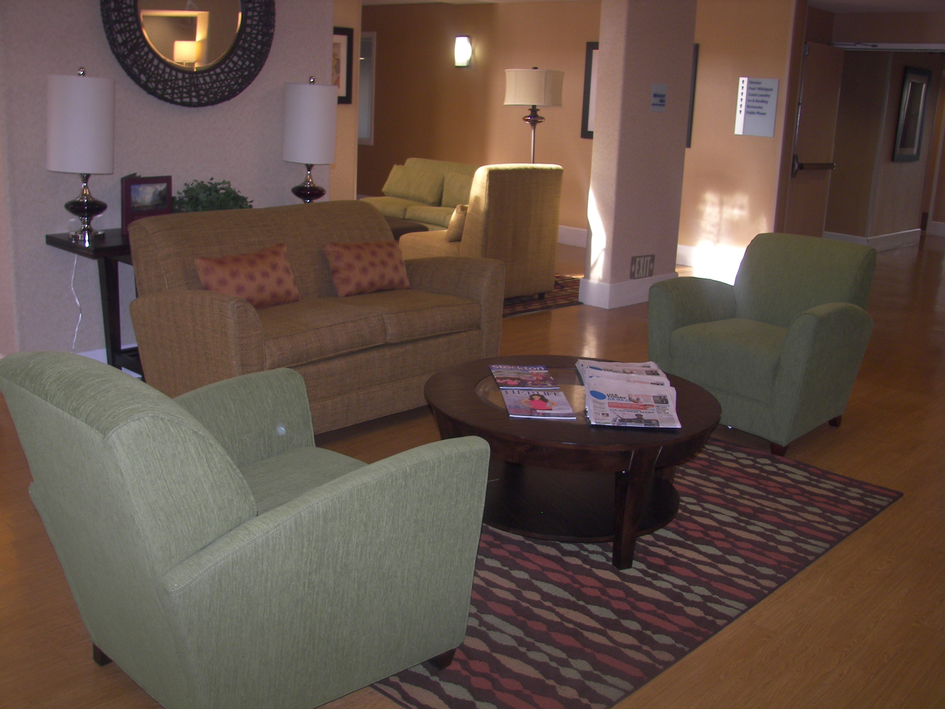 Holiday Inn Express Stockton Southeast 41/61