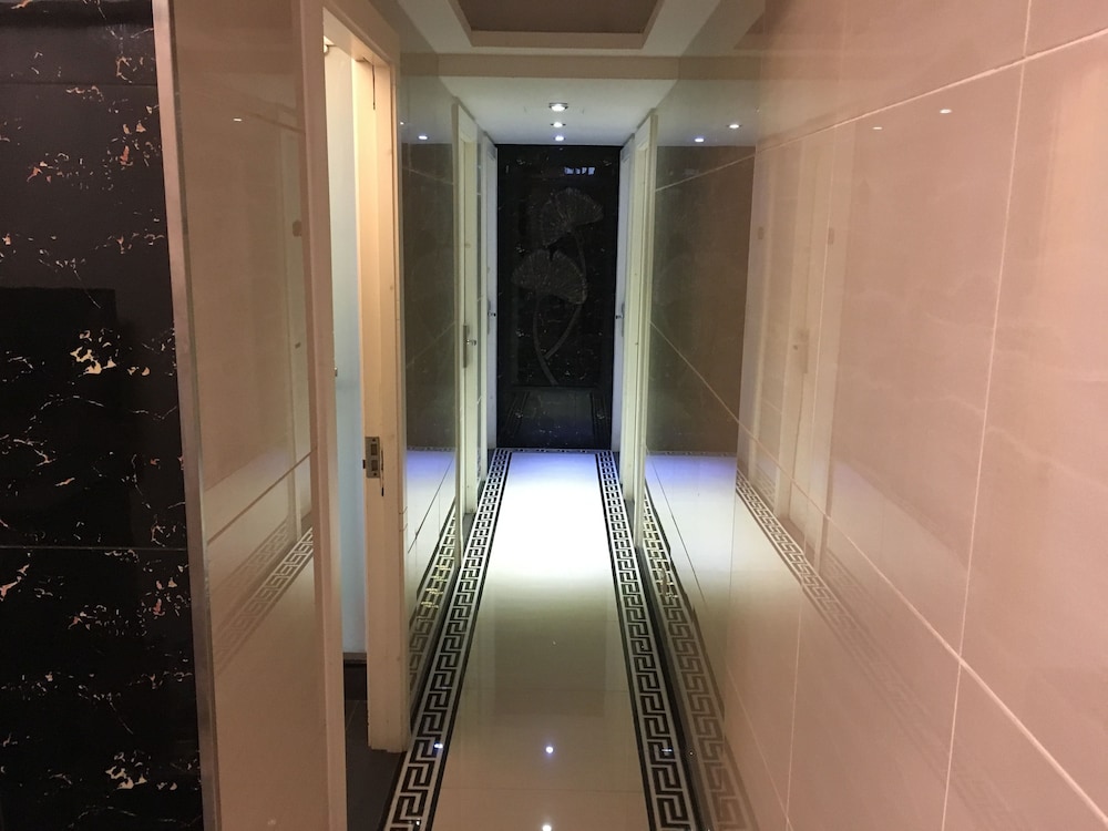 Seasons Hotel - Causeway Bay 46/55