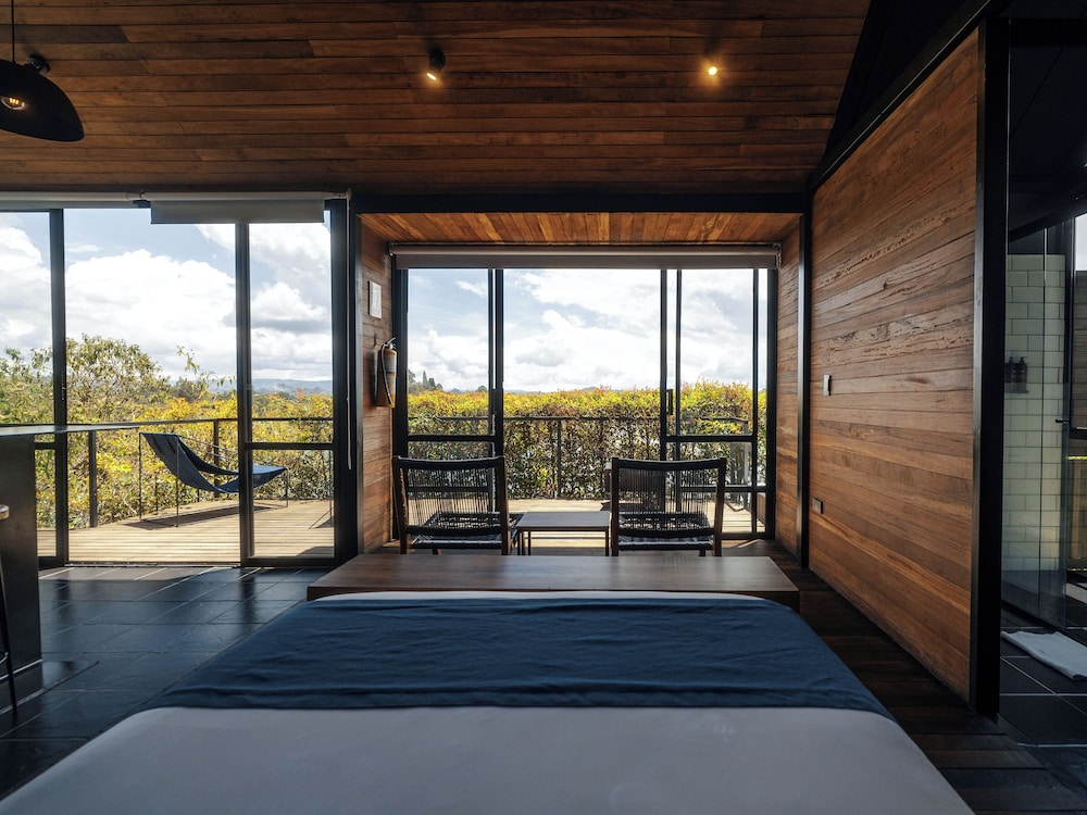 The Boato Hotel 17/46
