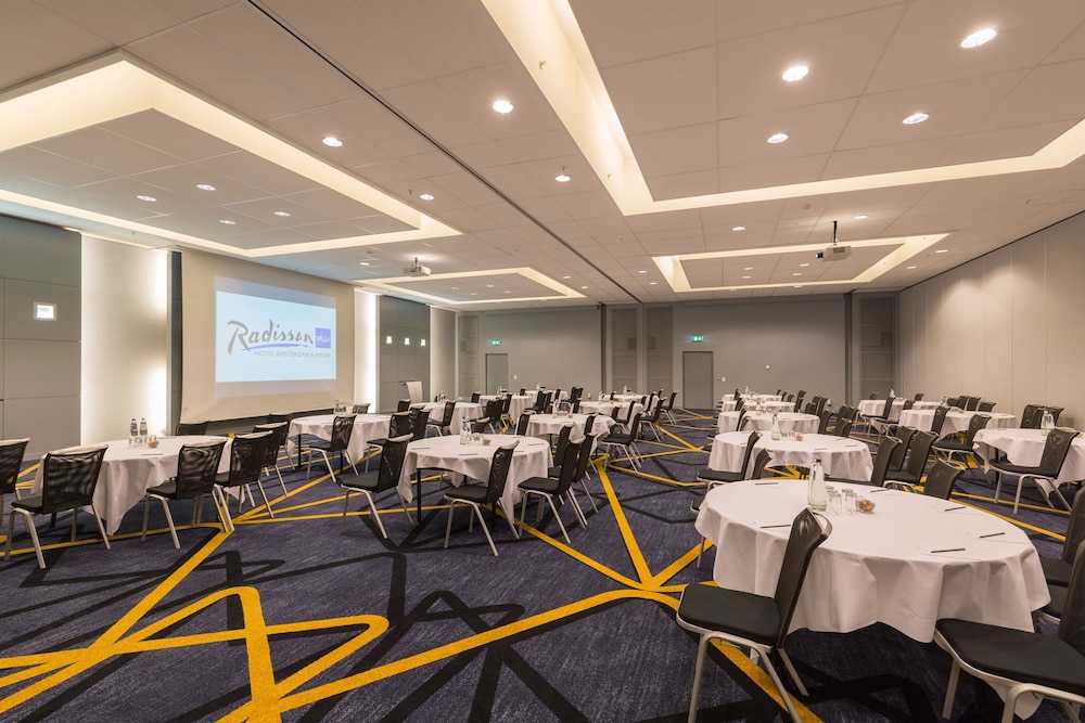 Radisson Blu Hotel Amsterdam Airport 73/80