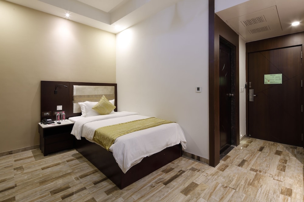 REGENTA Inn Ranip Ahmedabad 10/32
