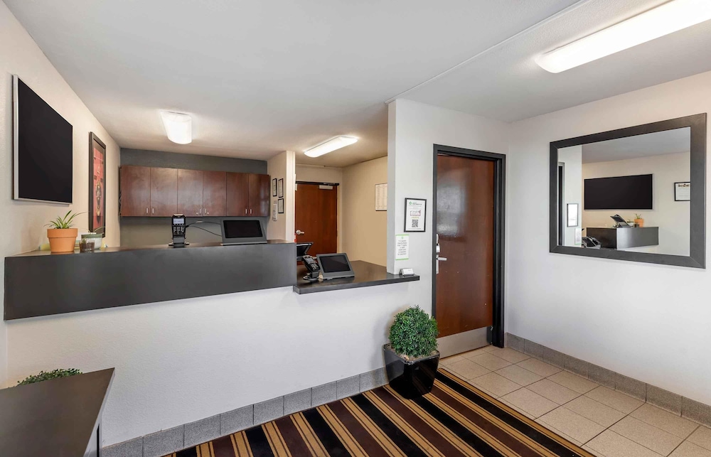Extended Stay America Select Suites Denver Lakewood South 7/57