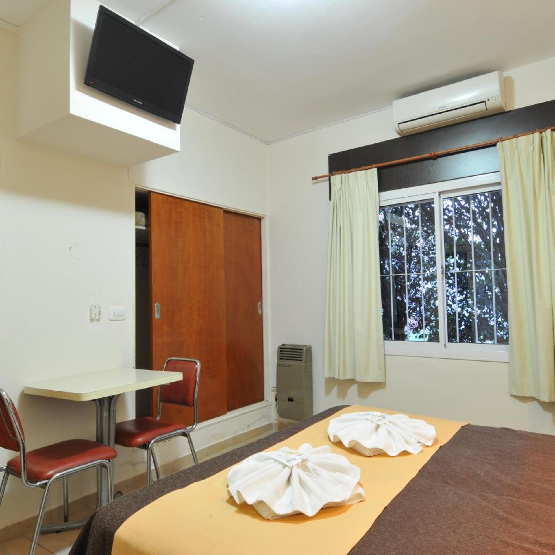 Hotel Casa Nostra 20/50