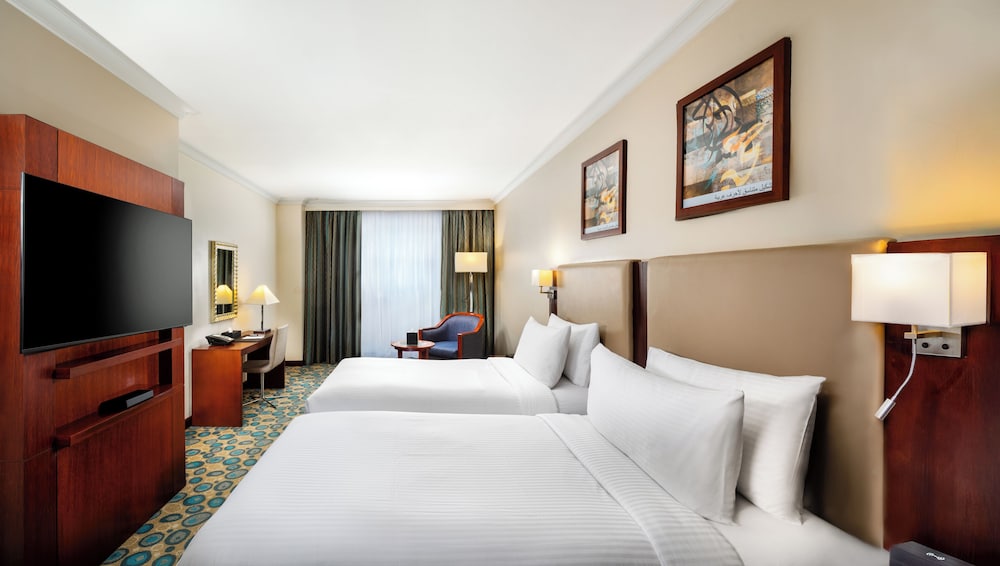 2 BEDROOMS, SUITE, CITY VIEW
