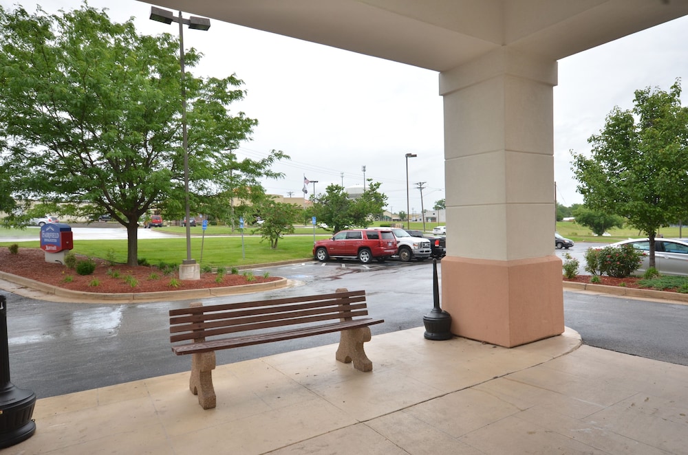 Fairfield Inn And Suites By Marriott Jefferson City 23/41