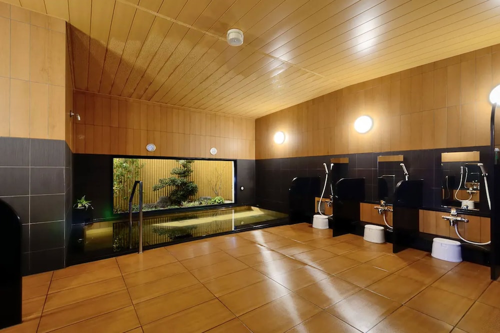 Hotel Route Inn Isehara Ooyama Inter 3/57