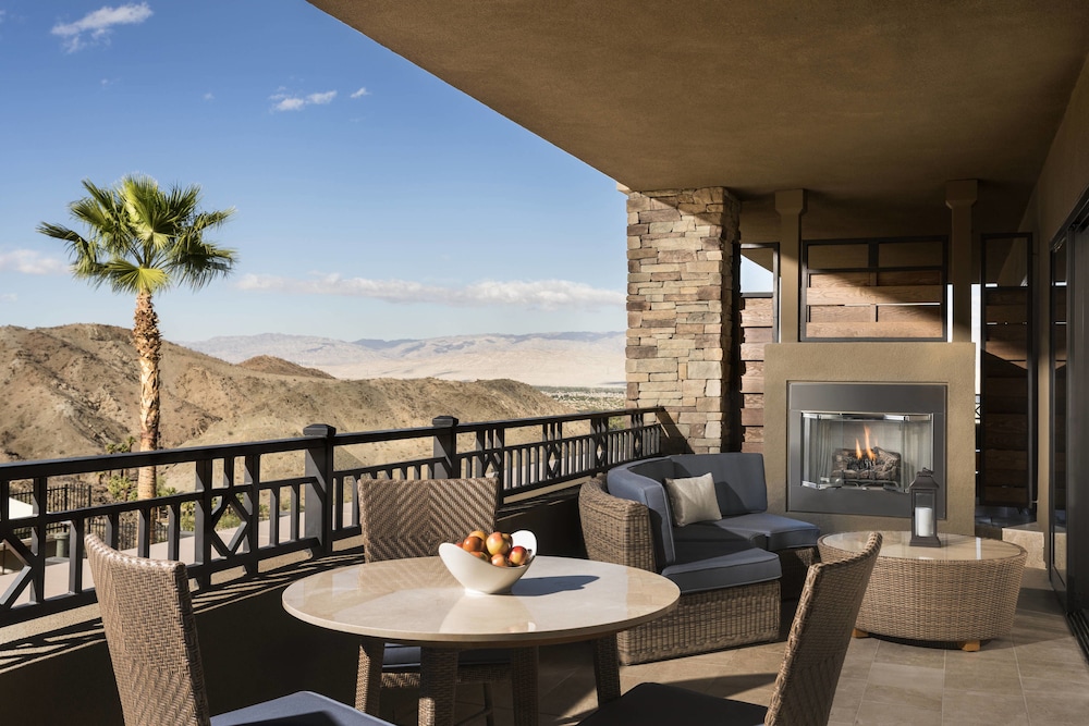 THE RITZ CARLTON RANCHO MIRAGE 50/68