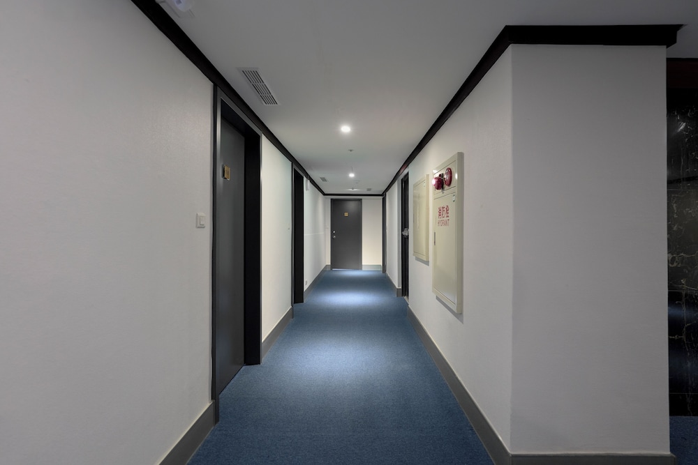 Ferrary Hotel 26/50