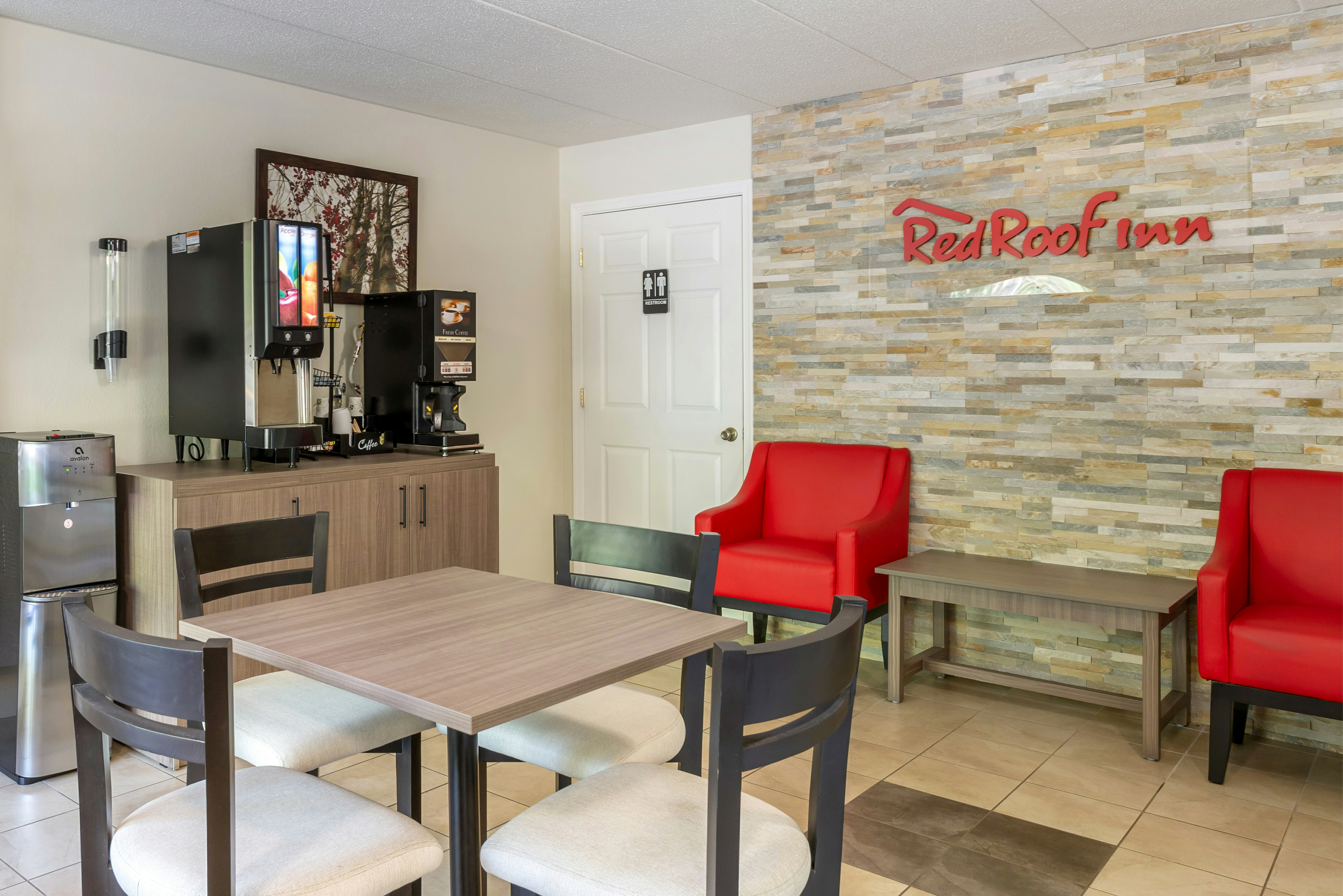 Red Roof Inn Doswell - Kings Dominion 12/19