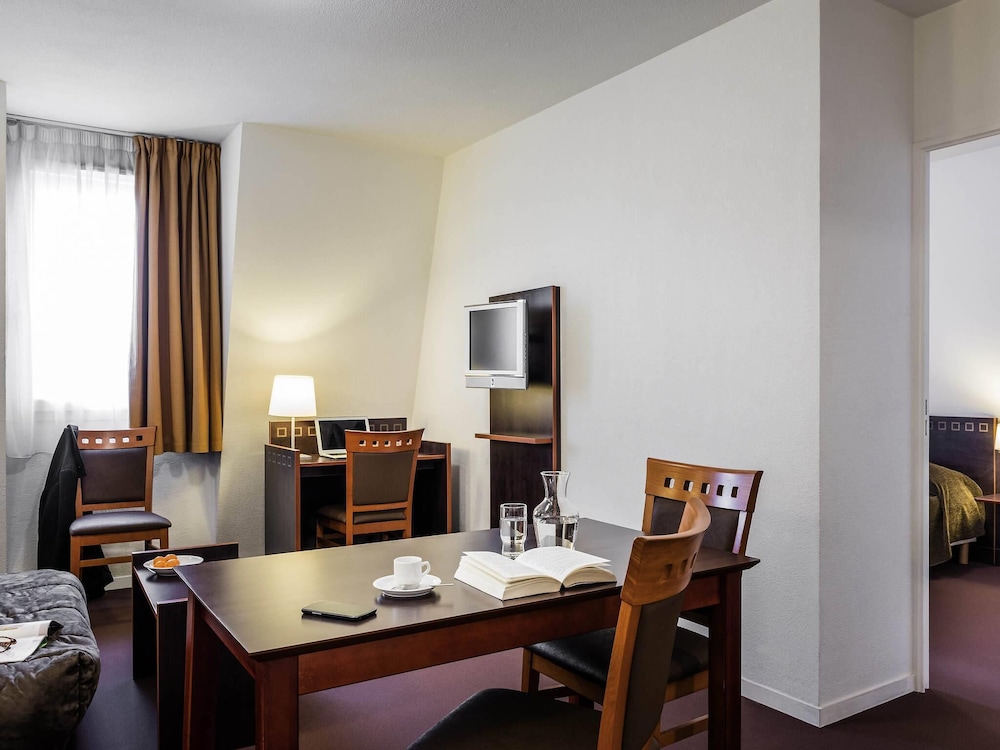 Adagio Access Paris Porte de Charenton Aparthotel 32/41