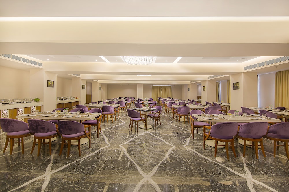 HRJ Sarovar Portico Indore 29/35