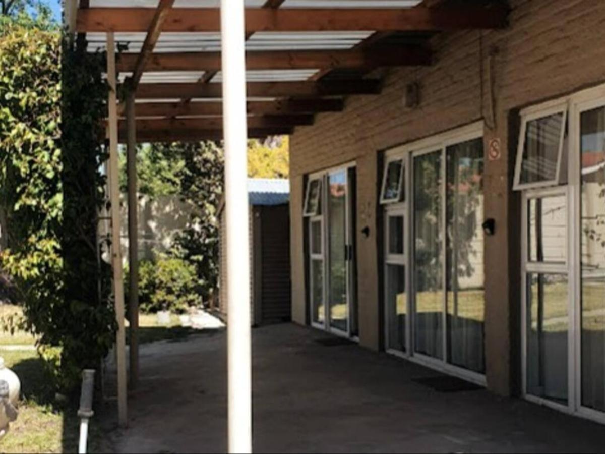 Cammys Guest House 43/47