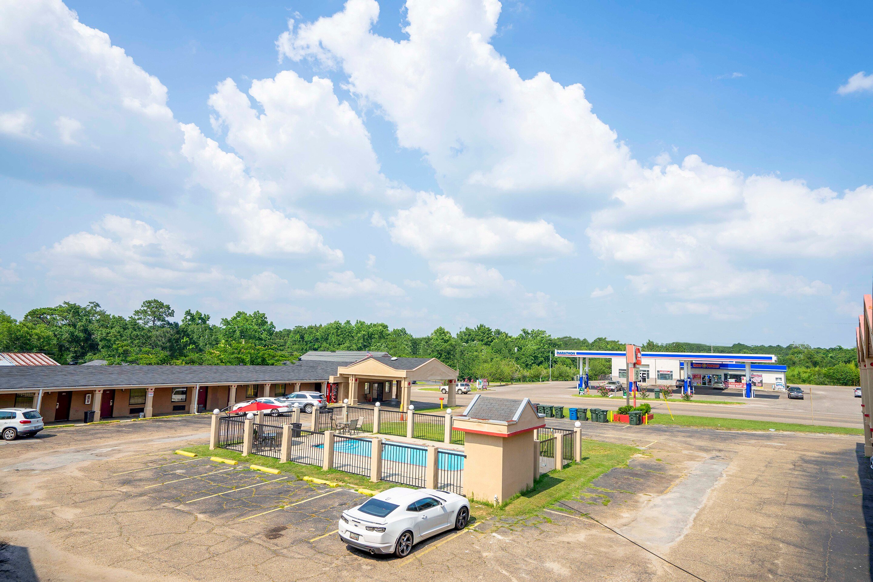 Hotel Opp AL Floral Hwy 7/8