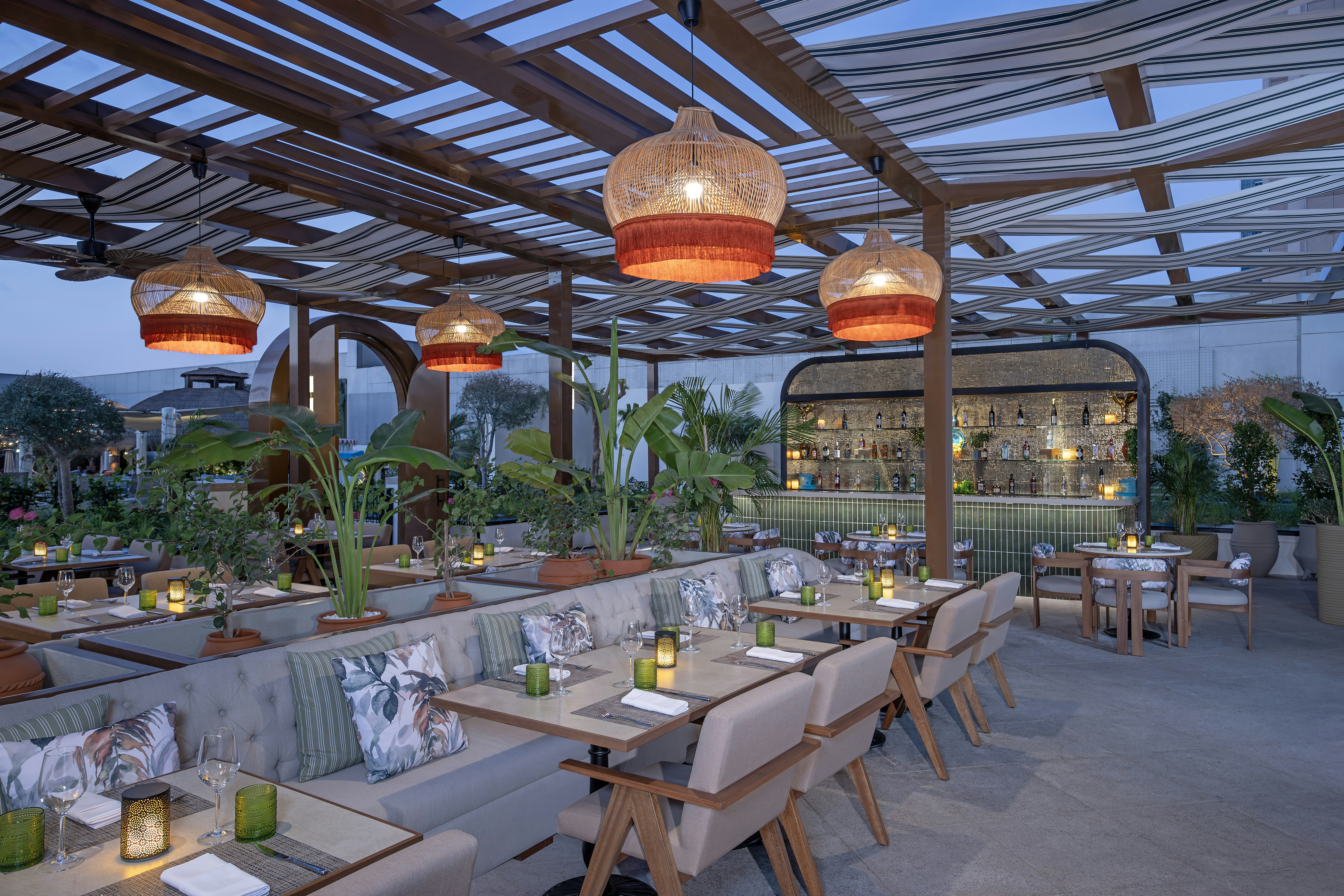 restaurant cafeteria