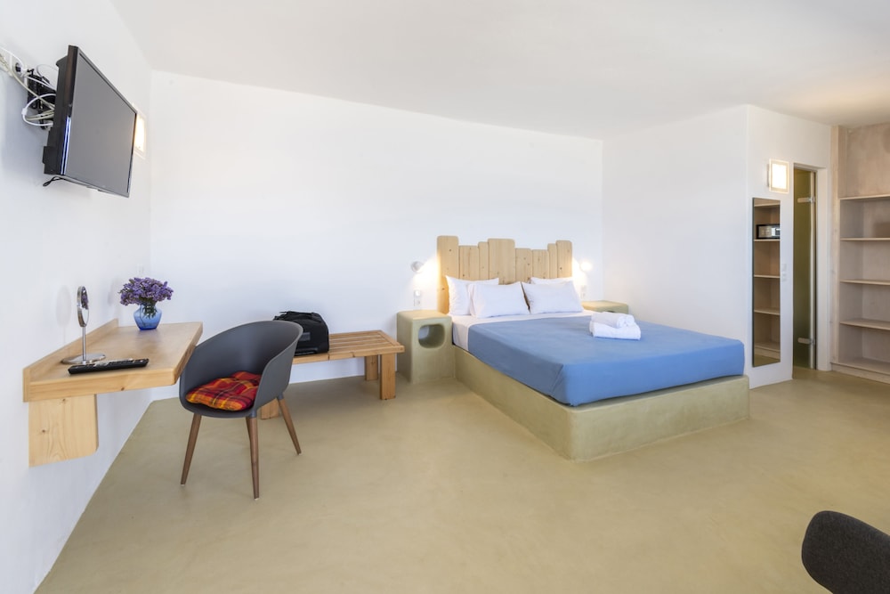 Mykonos Azure 12/50