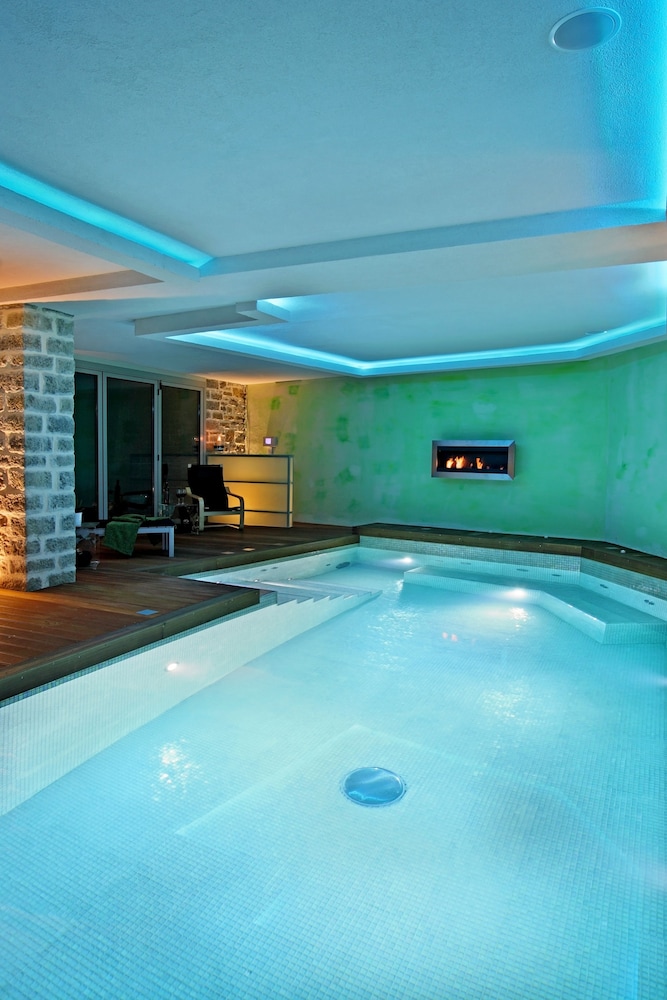 Mikro Papigo 1700 Hotel & Spa 5/50