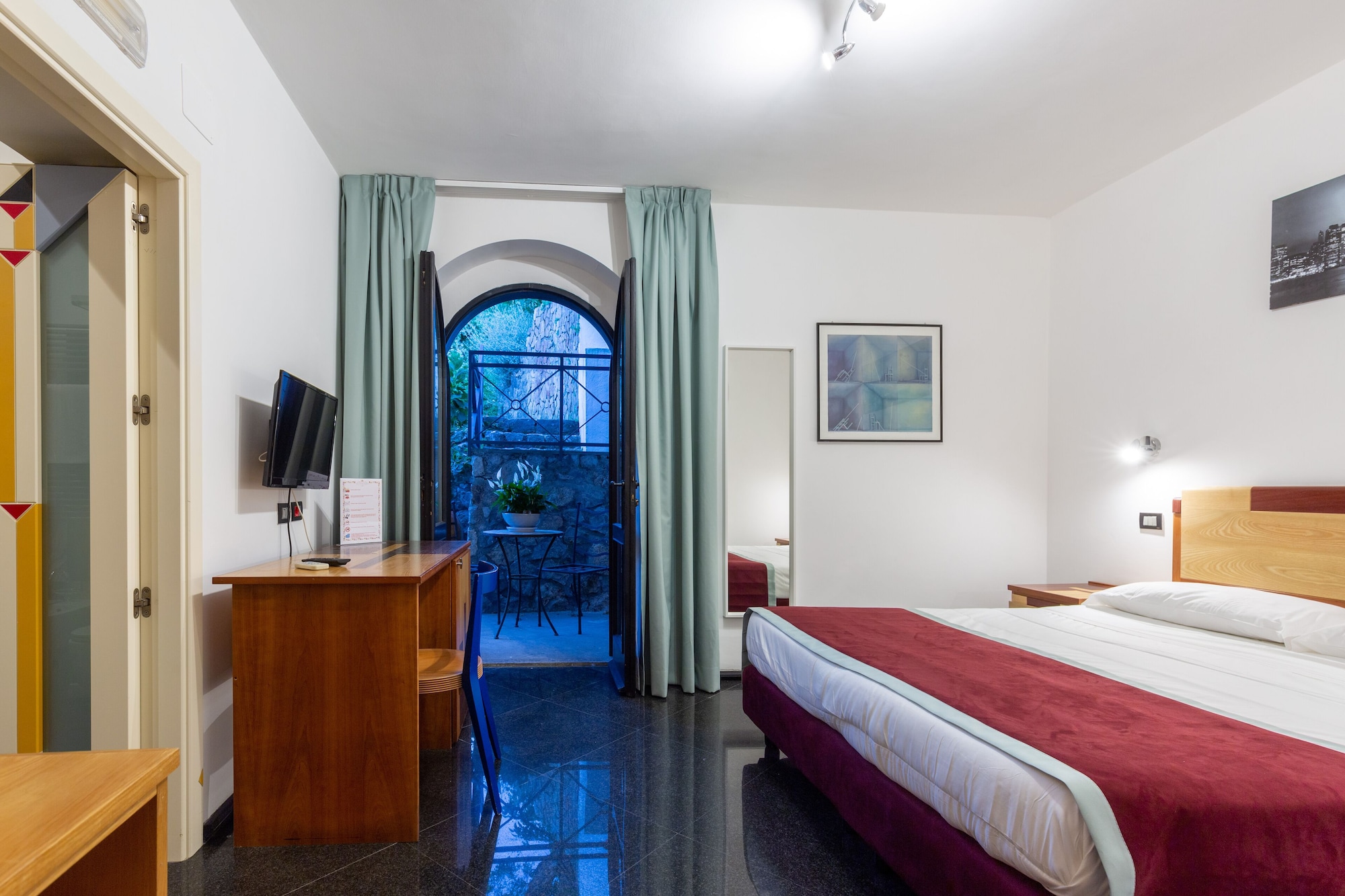 Panoramic, Villa, 8 Queen Beds, Sofa, B and B Villa La Ventana 2/10