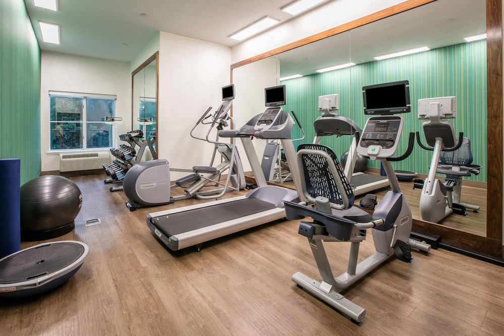 Holiday Inn Express Hotel And Suites Dallas Grand Prairie I 20 46/80