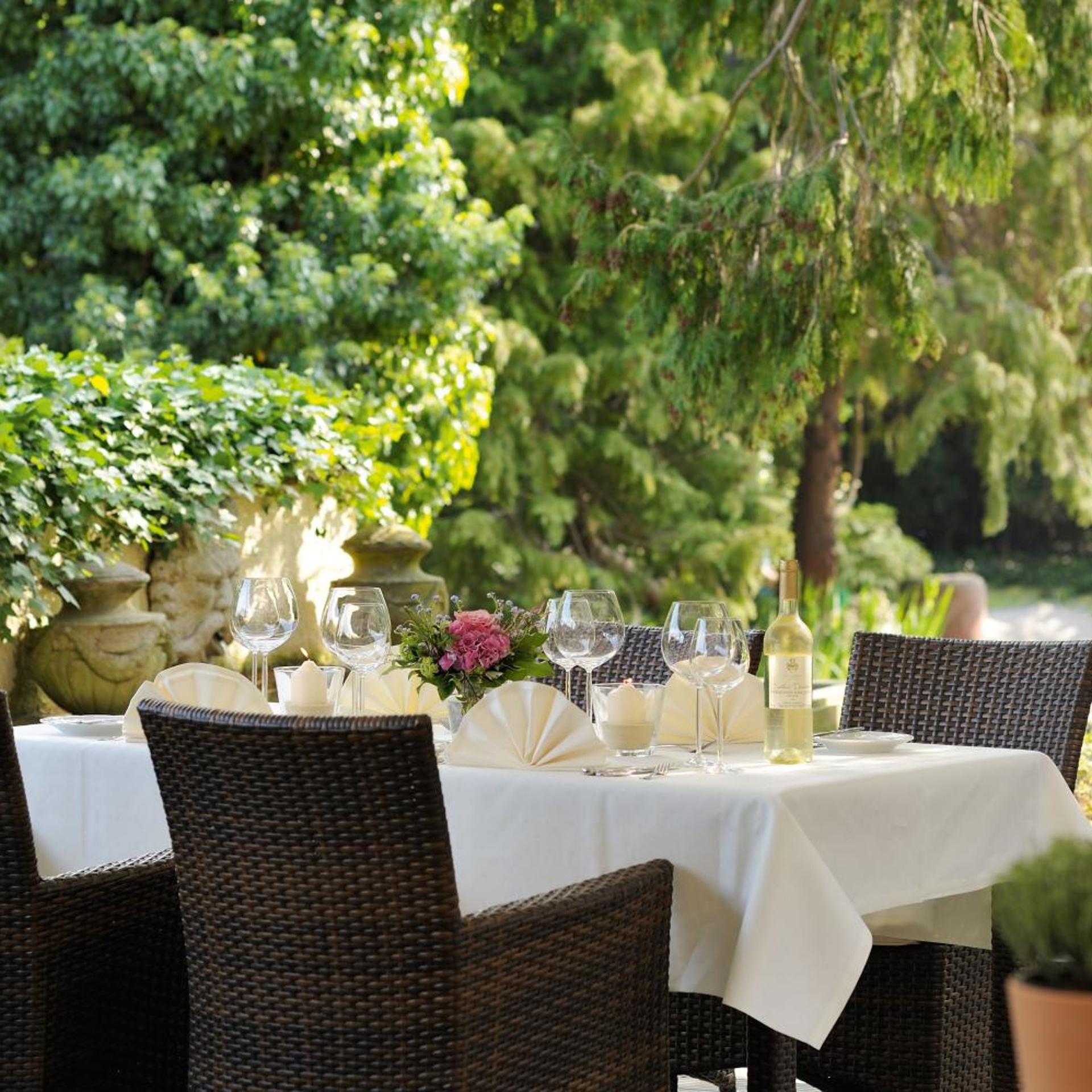 Hotel Schloss Edesheim 34/50