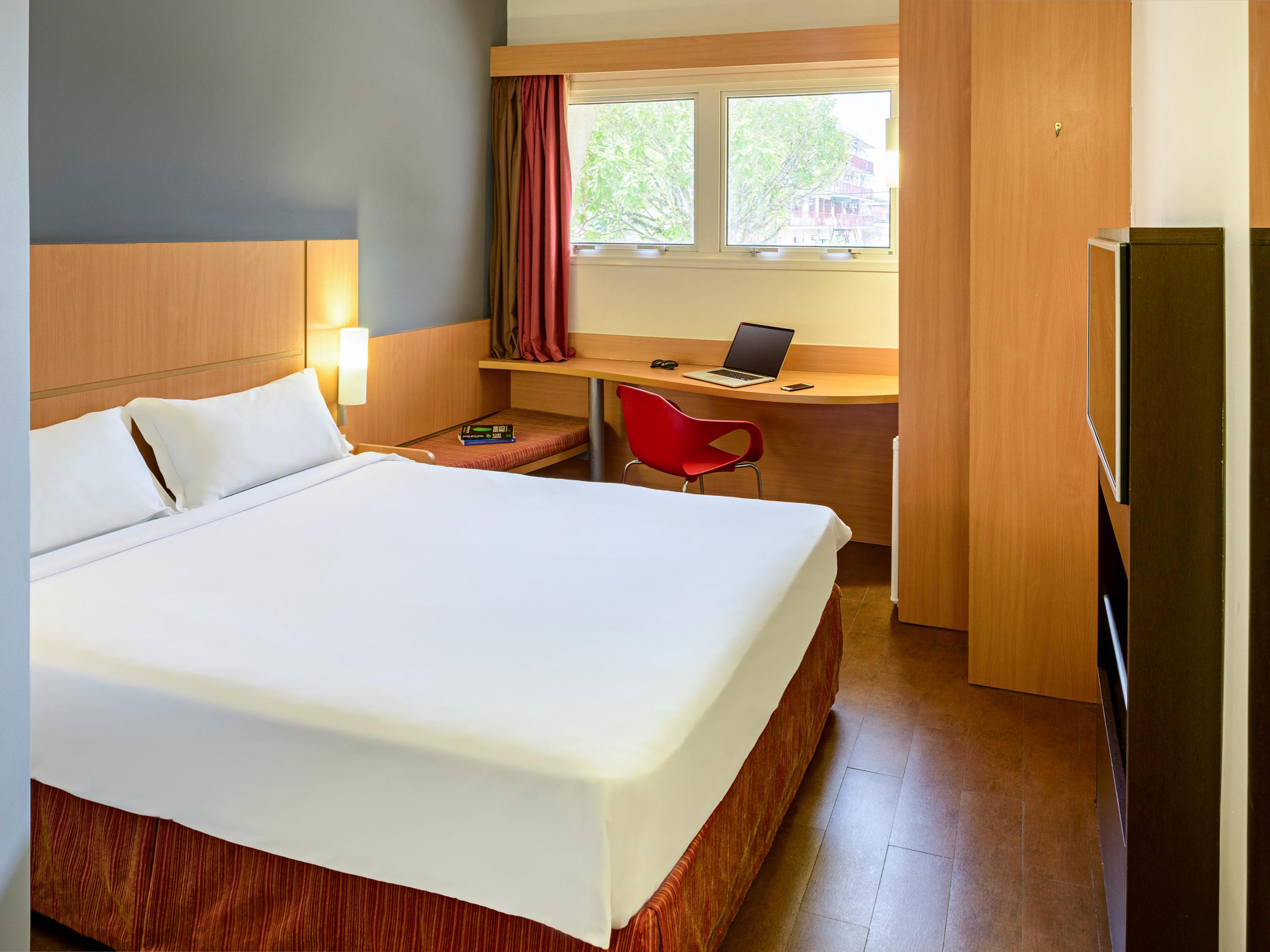 SUPERIOR, DOUBLE BED