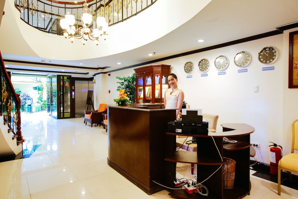 Paradise Garden Resort Hotel and Convention Center 8/50