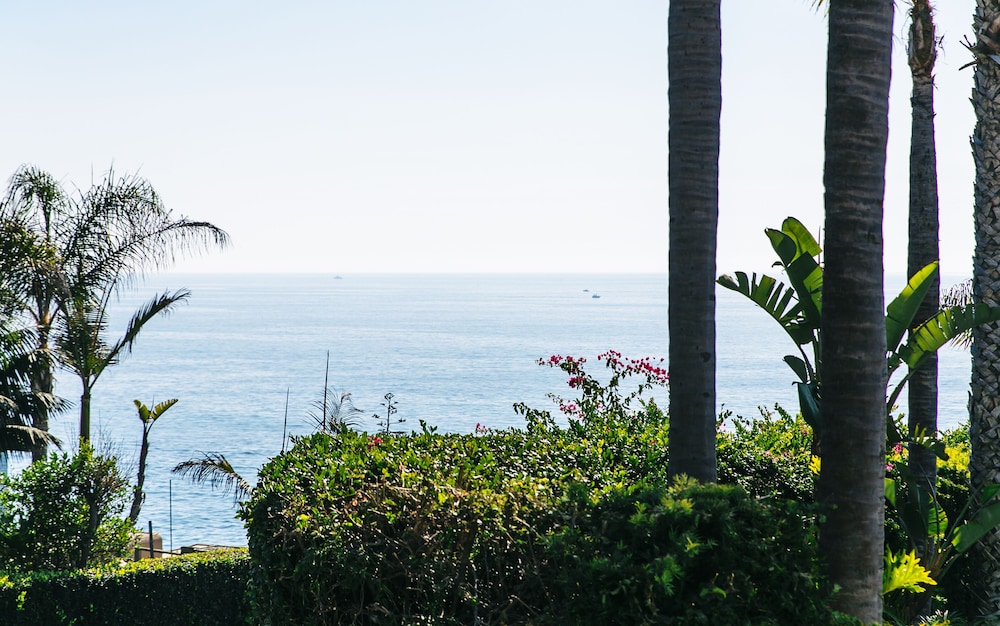 Seaside Laguna Inn & Suites 43/50