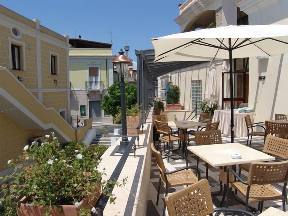 Palazzo Reginella Residence Hotel 38/61