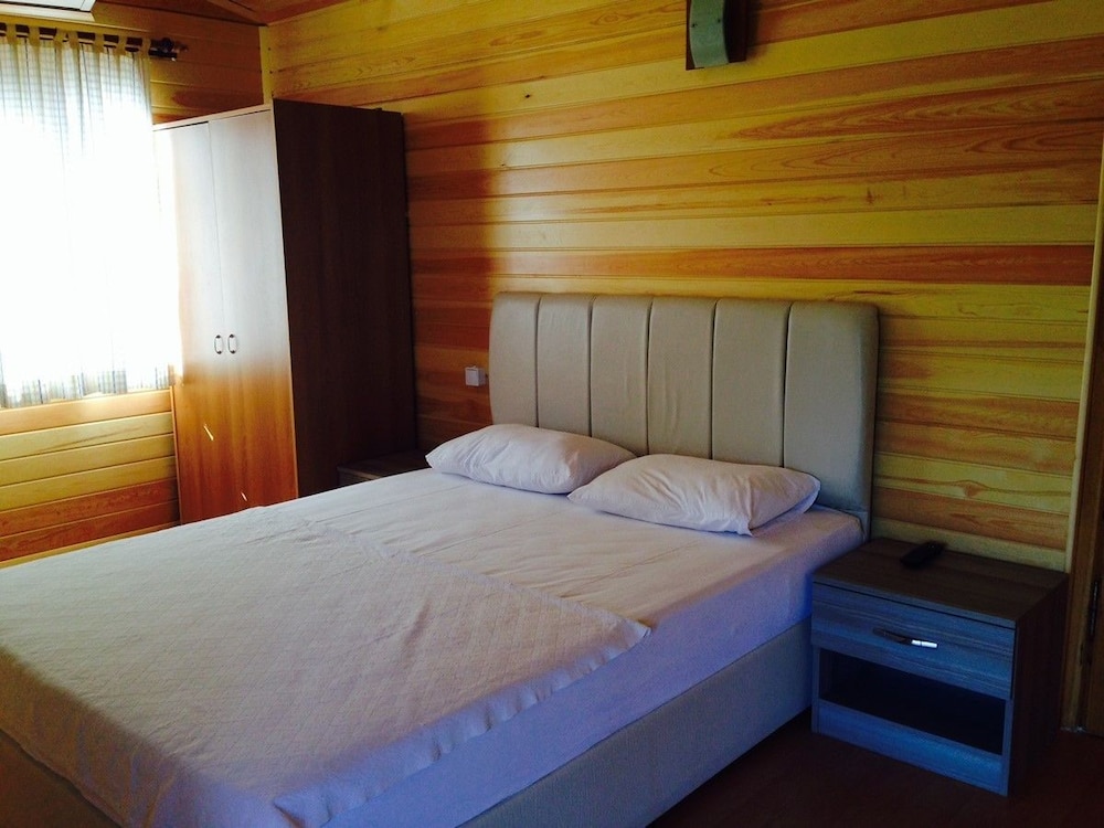 Ataol Beach & Bungalows 6/40