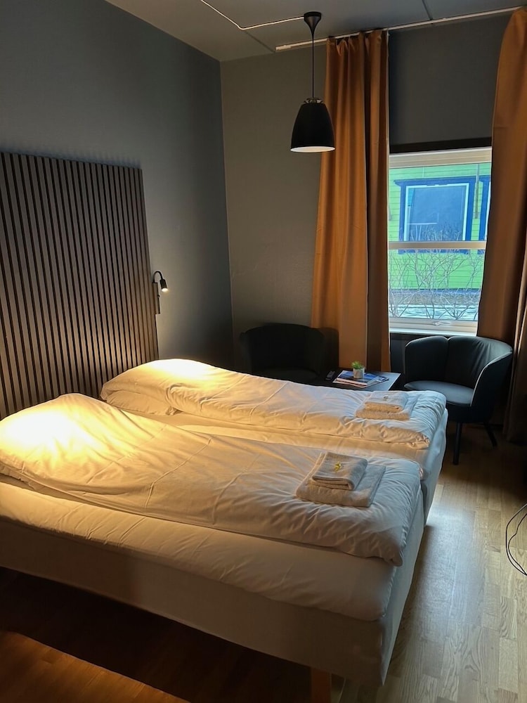 Marina Hotel Sortland 11/50