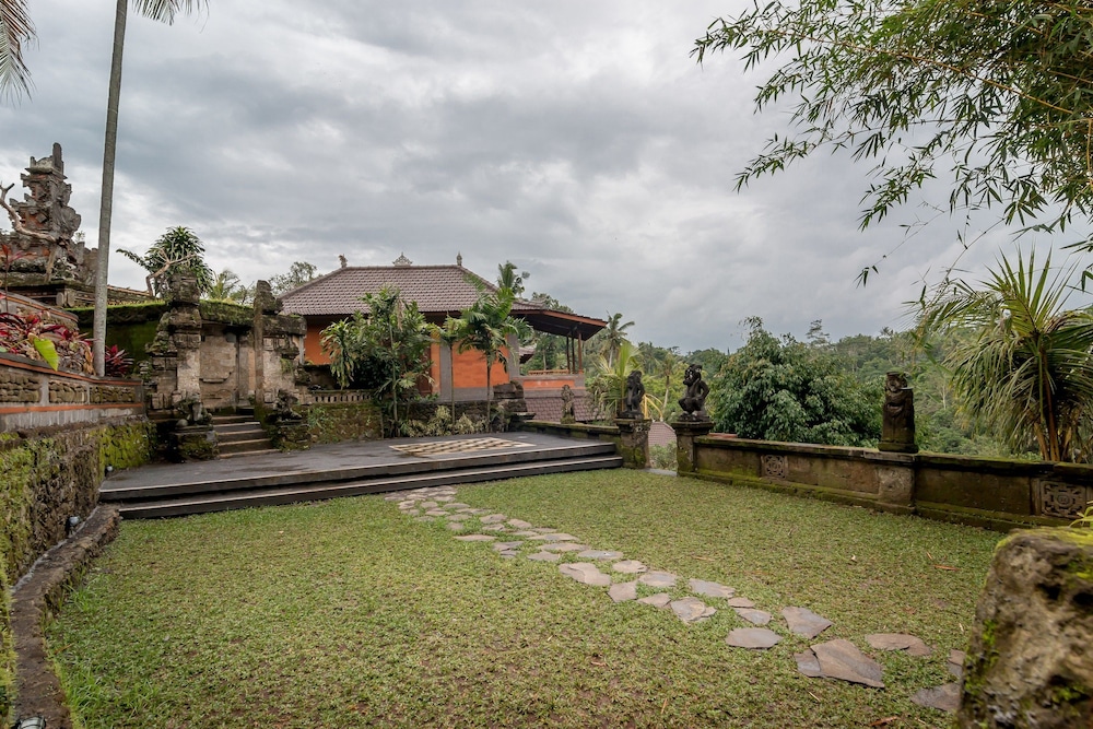 Ulun Ubud Resort 58/74