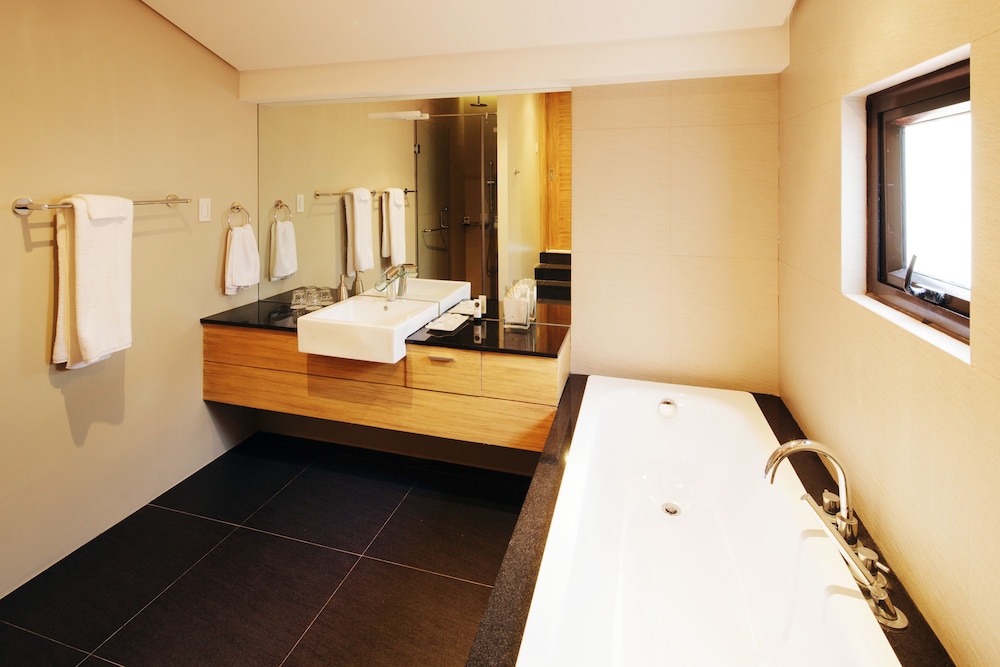 Villa Caemilla Beach Boutique Hotel 27/58