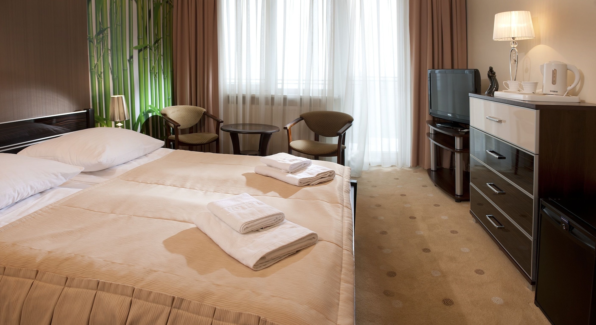 STANDARD, SINGLE, SINGLE BED, BALCONY