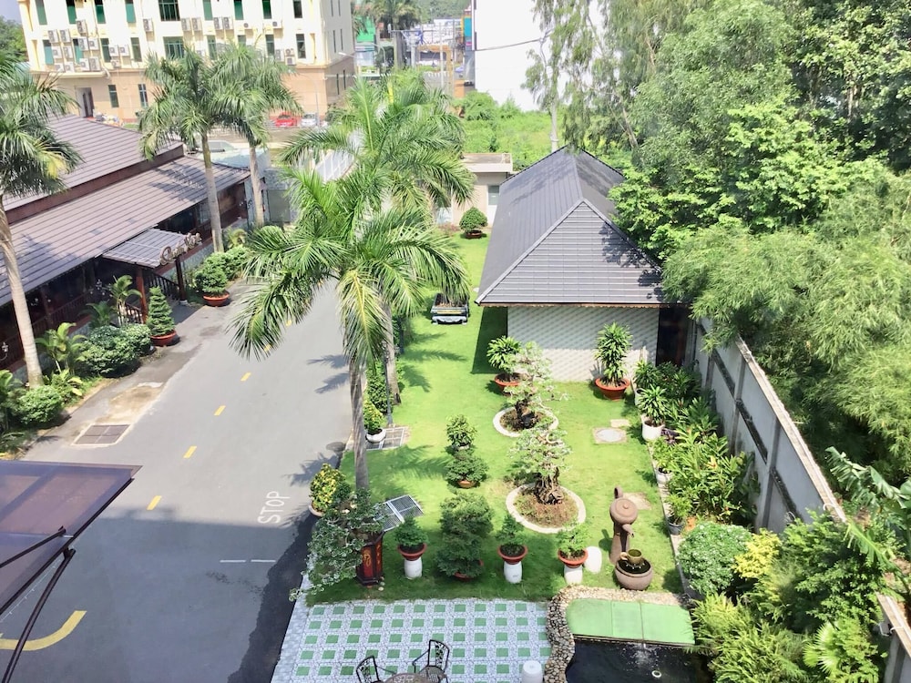 The Mira Boutique Hotel 30/40