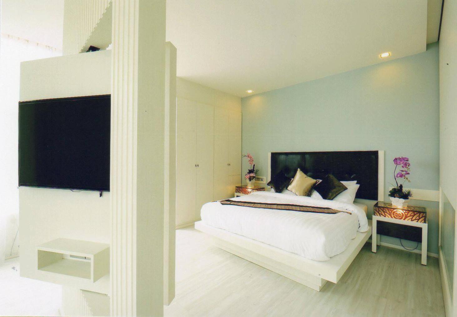 Deluxe, Double Bed