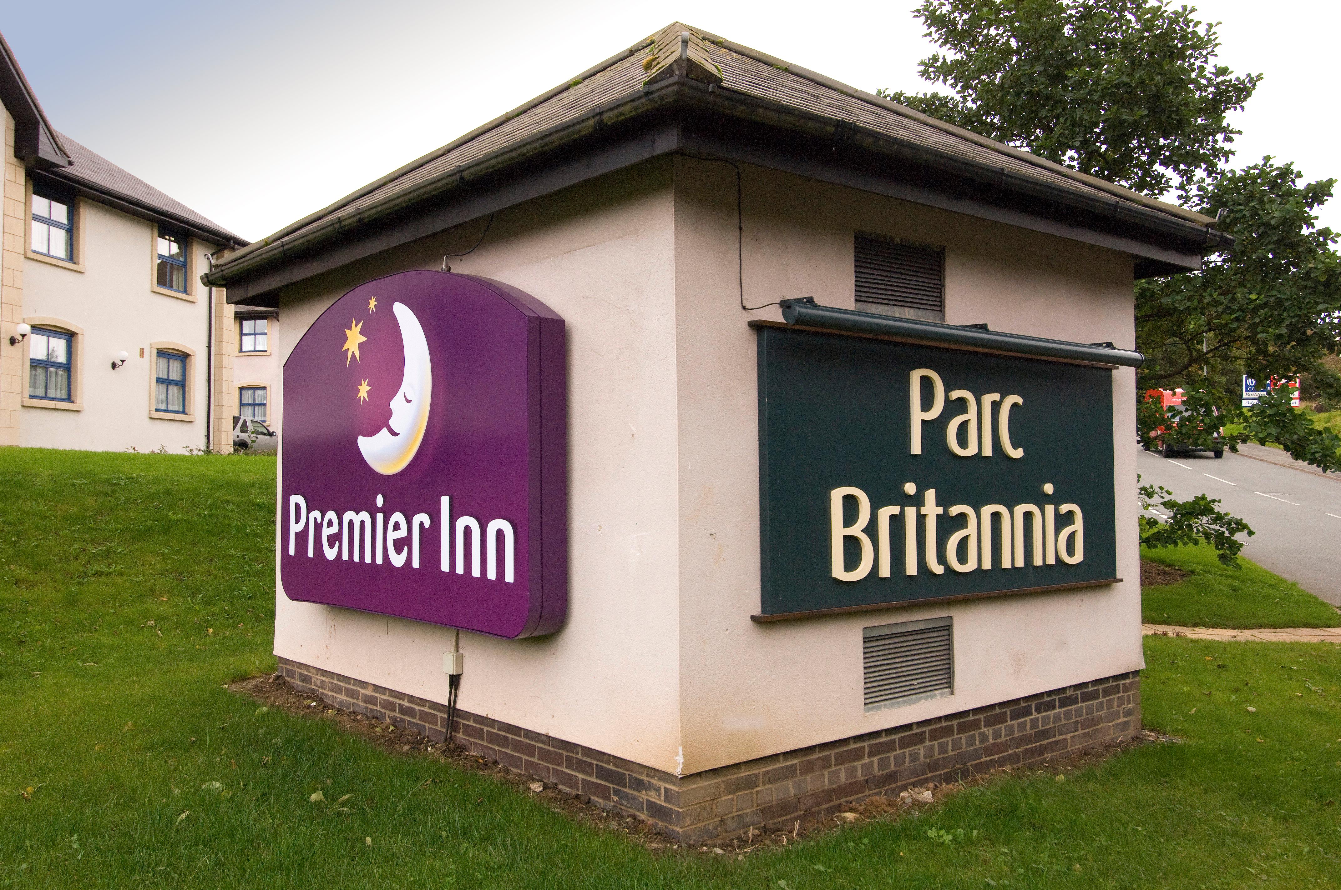 Premier Inn Bangor Gwynedd North Wales in Bangor