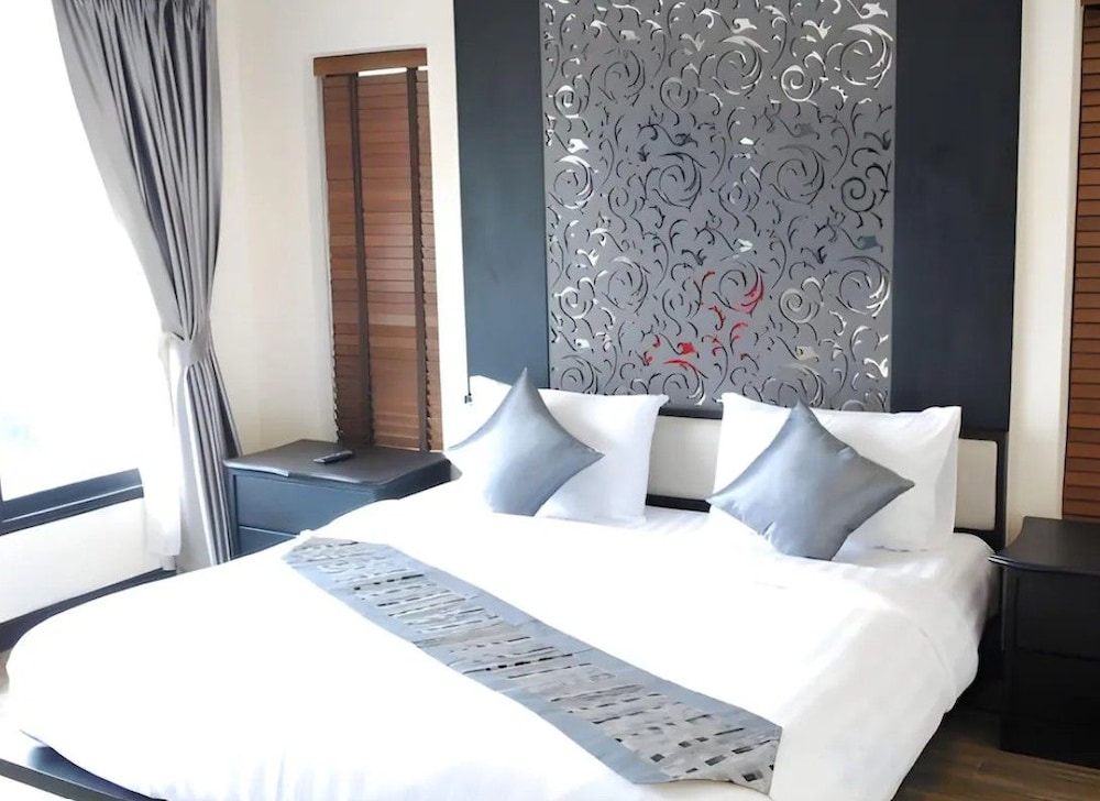 Monsane River Kwai Resort 32/75