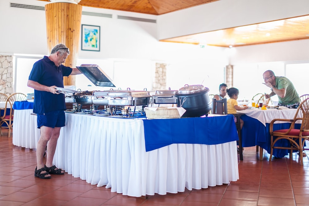 Lobby at Murdeira Village Resort, SAL