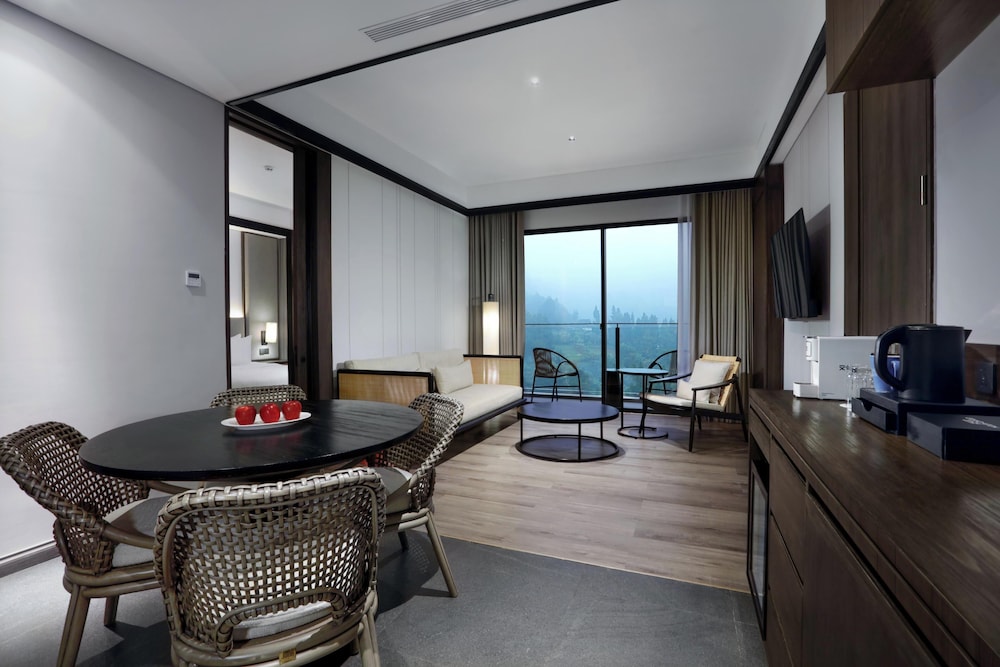 Grand Aston Puncak Hotel and Resort 27/50