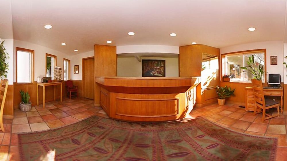 Econo Lodge Downtown Salt Lake 5/42