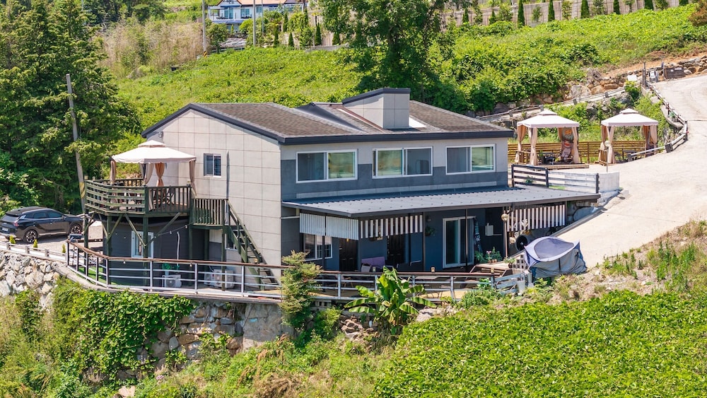 Namhae Jj House Pension 1/48