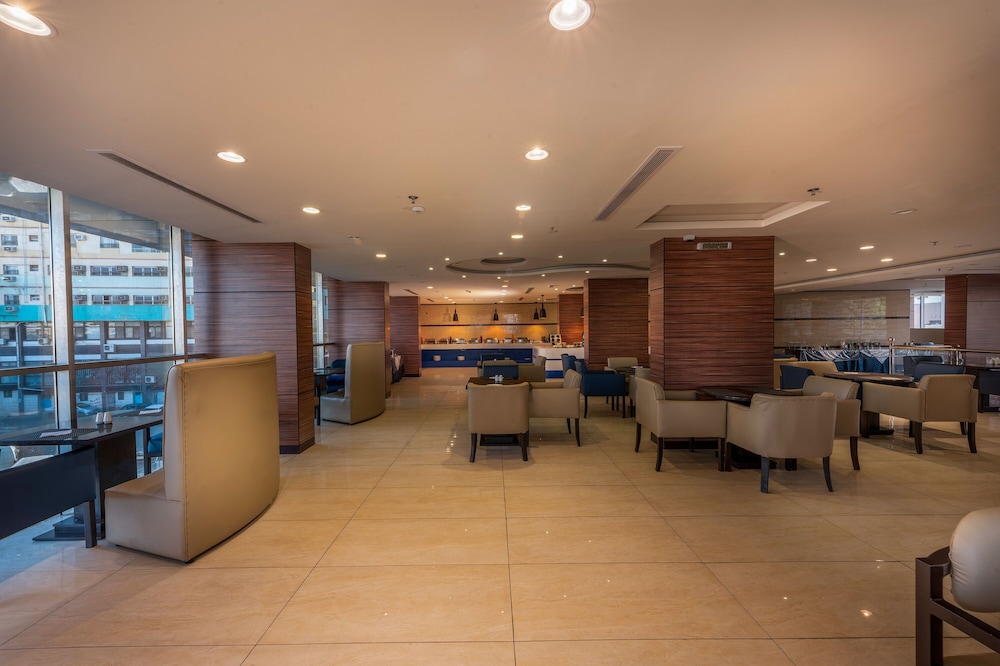 بلو إن(Blue Inn Hotel) 28/39