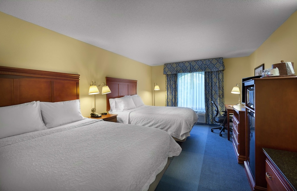Hampton Inn Charlotte Belmont 17/47