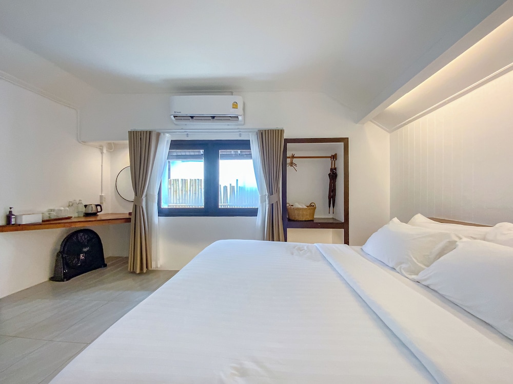Chumphon Cabana 16/51