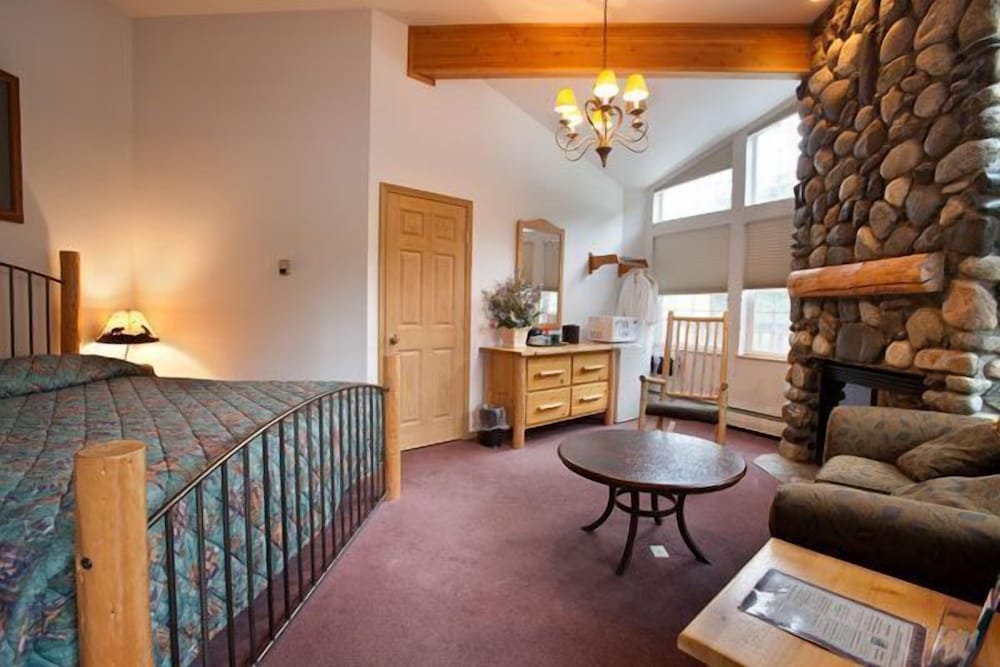 Harborview Inn 17/26