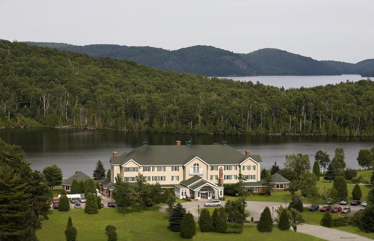 Auberge du Lac-a-l'Eau-Claire 27/28