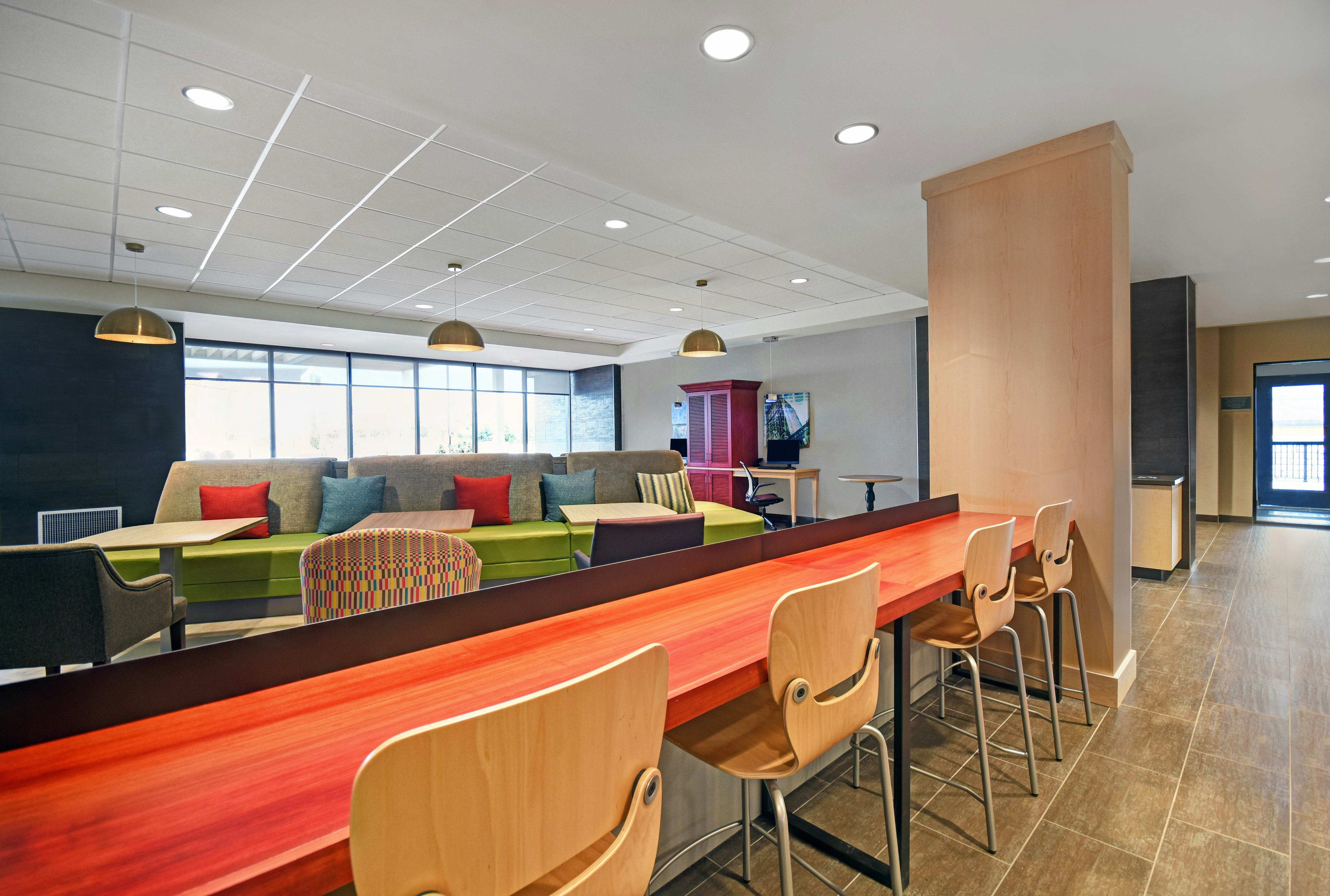 Home2 Suites by Hilton Utica, NY 18/26