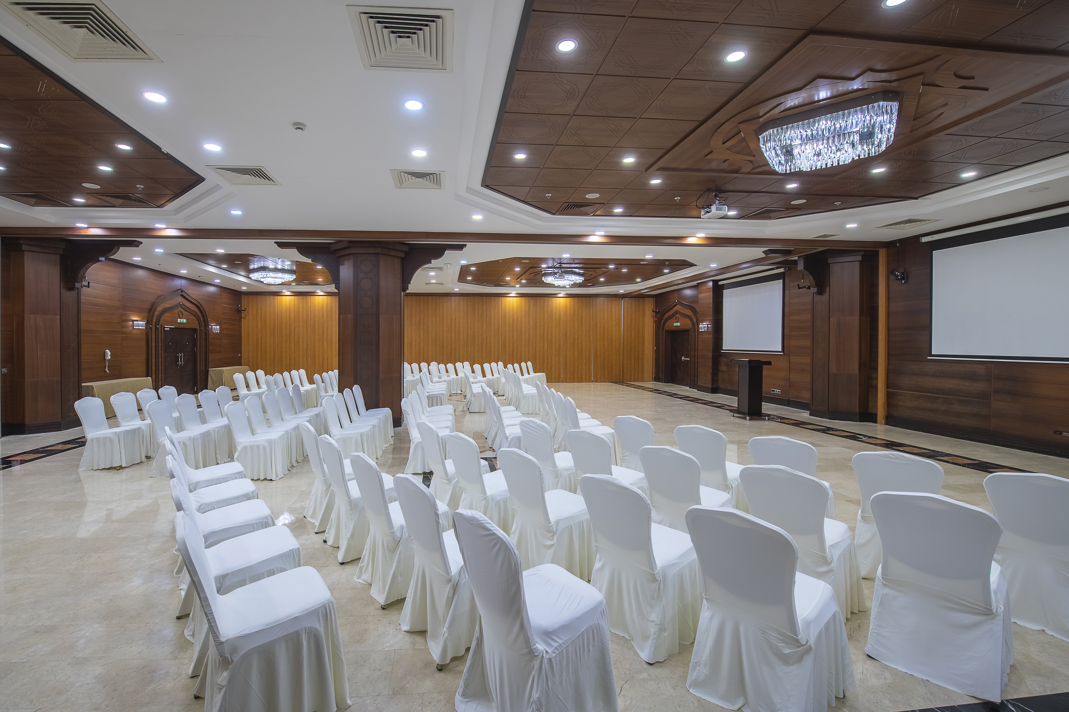 Crowne Plaza Antalya 70/83