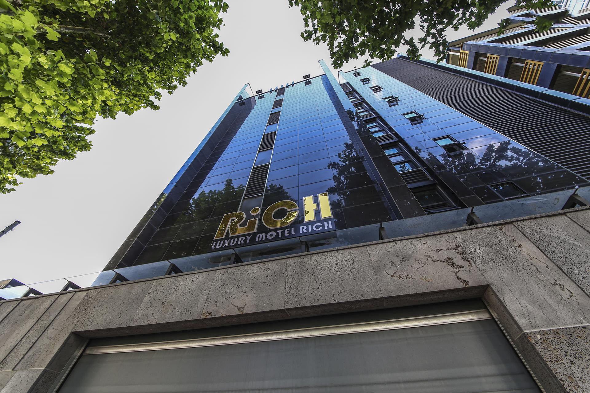 Richi Hotel 8/78