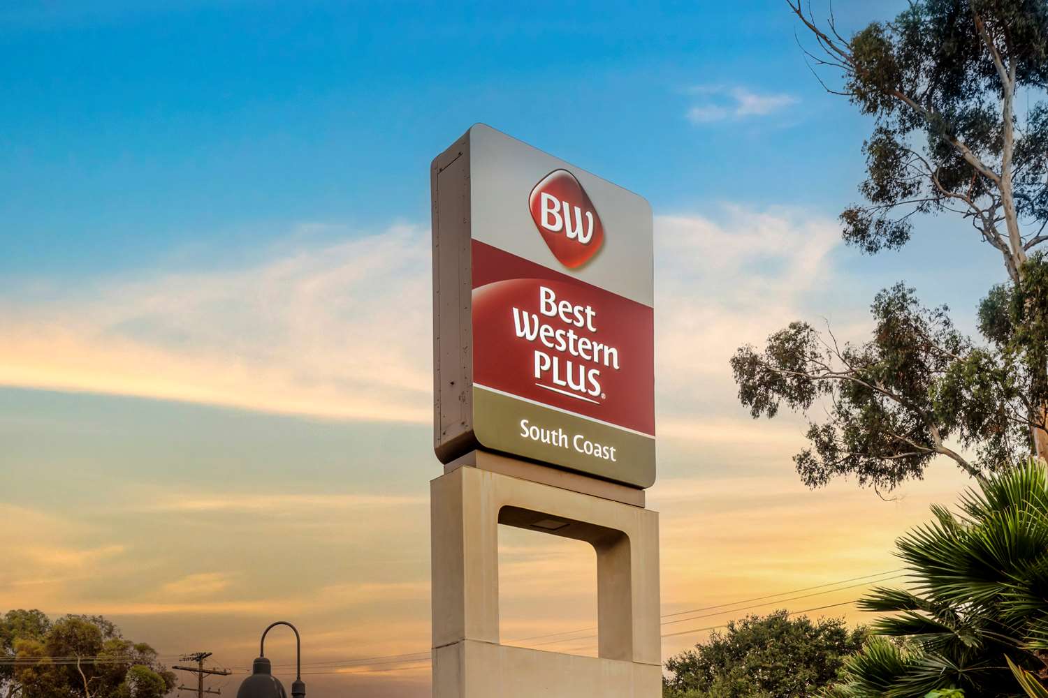 Best Western Plus South Coast Inn 5/72