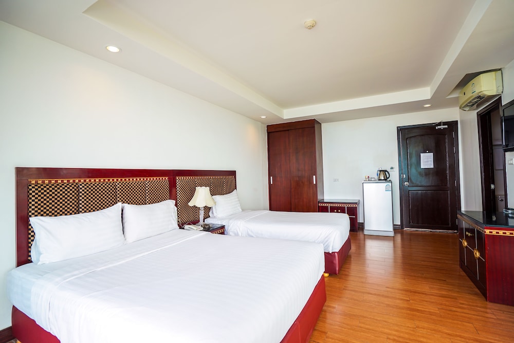 Jomtien Hisotel 27/62